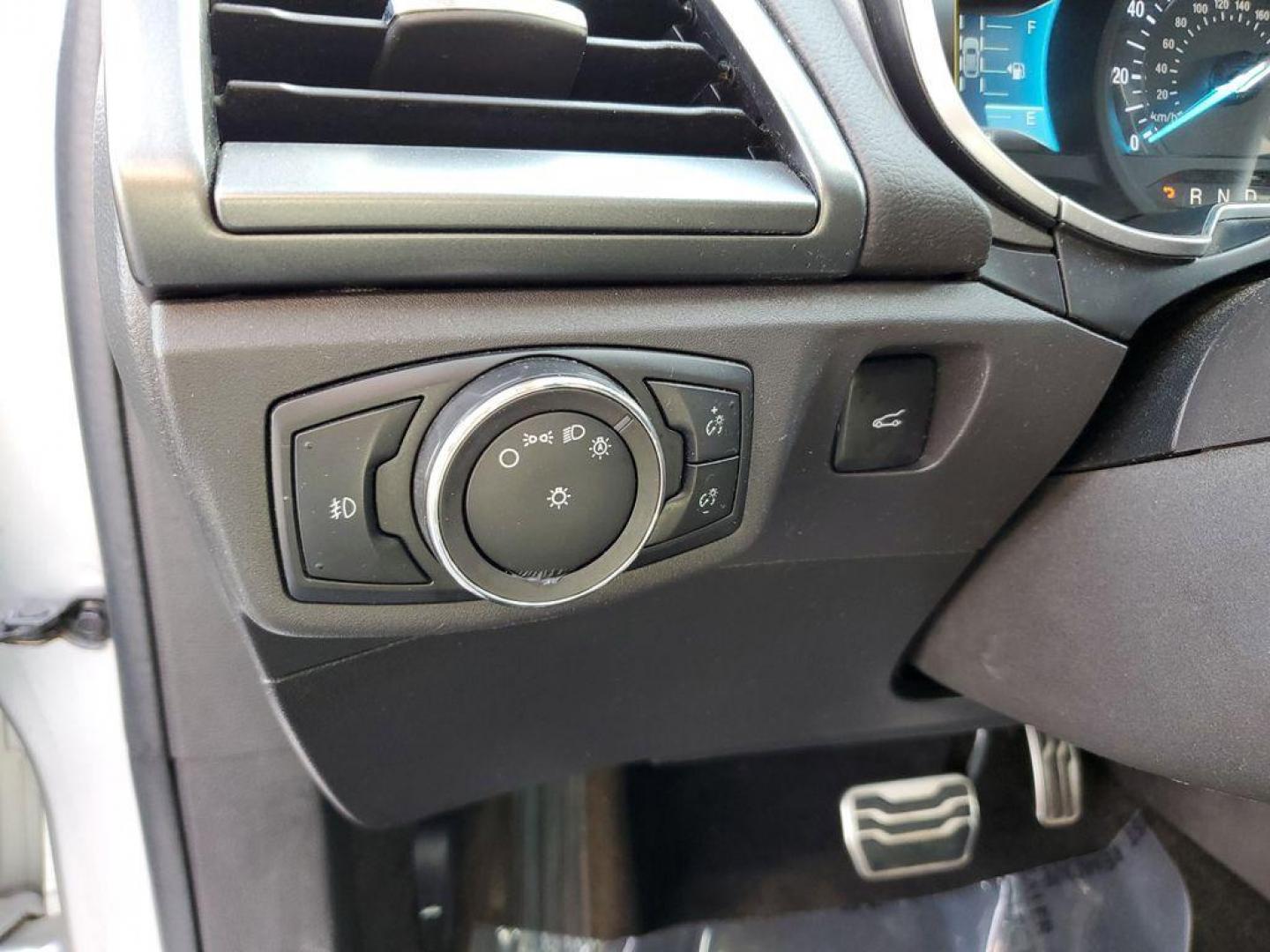 2014 Ingot Silver Metallic /Charcoal Black Ford Fusion Titanium AWD (3FA6P0D93ER) with an 2.0L L4 DOHC 16V engine, 6-speed automatic transmission, located at 6064 Gull Rd, Kalamazoo, MI, 49048, (269) 222-0088, 42.328388, -85.512924 - Discover the perfect blend of style, performance, and comfort with our 2014 Ford Fusion Titanium. This exceptional vehicle is equipped with all-wheel drive, ensuring confident handling and superior traction in all weather conditions. Under the hood, you'll find a robust 4-cylinder, 2.0L engine that - Photo#16