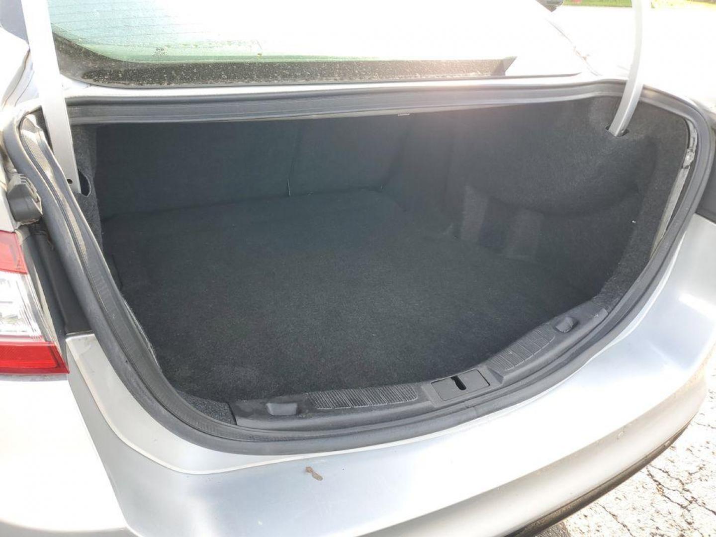 2014 Ingot Silver Metallic /Charcoal Black Ford Fusion Titanium AWD (3FA6P0D93ER) with an 2.0L L4 DOHC 16V engine, 6-speed automatic transmission, located at 6064 Gull Rd, Kalamazoo, MI, 49048, (269) 222-0088, 42.328388, -85.512924 - Discover the perfect blend of style, performance, and comfort with our 2014 Ford Fusion Titanium. This exceptional vehicle is equipped with all-wheel drive, ensuring confident handling and superior traction in all weather conditions. Under the hood, you'll find a robust 4-cylinder, 2.0L engine that - Photo#7