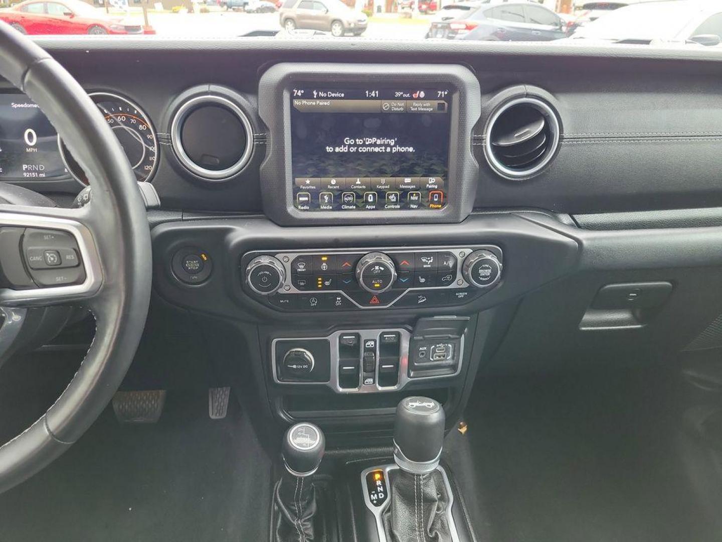 2018 Granite Crystal Metallic Clearcoat /Black Jeep Wrangler JK Unlimited Sahara (1C4HJXEG7JW) with an 3.6L V6 DOHC 24V FFV engine, 6A transmission, located at 234 Columbia Ave, Battle Creek, MI, 49015, (269) 222-0088, 42.298264, -85.192543 - <b>Vehicle Details</b><br>Discover adventure in this 2018 Jeep Wrangler Sahara, a perfect blend of ruggedness and comfort. Equipped with a powerful V6, 3.6L engine and 4WD, this versatile SUV is ready to conquer both city streets and off-road trails. Its classic design is complemented by modern feat - Photo#10