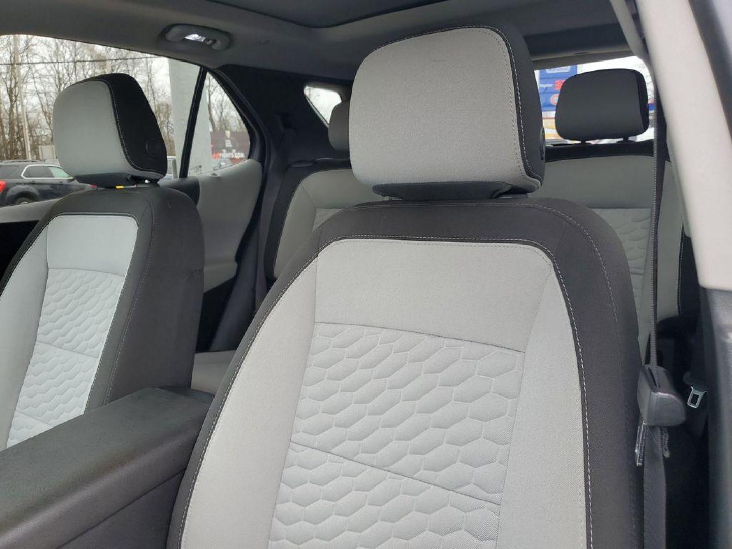 2019 Pacific Blue Metallic /Medium Ash Gray Chevrolet Equinox LT 2.0 AWD (3GNAXVEX9KL) with an 2.0L L4 DOHC 16V engine, 9A transmission, located at 234 Columbia Ave, Battle Creek, MI, 49015, (269) 222-0088, 42.298264, -85.192543 - <b>Vehicle Details</b><br>Discover the versatility and reliability of the 2019 Chevrolet Equinox LT with AWDa perfect blend of performance and technology. This exceptional SUV is powered by a robust 4-cylinder, 2.0L engine that delivers a balanced mix of power and efficiency, making it ideal for bot - Photo#9