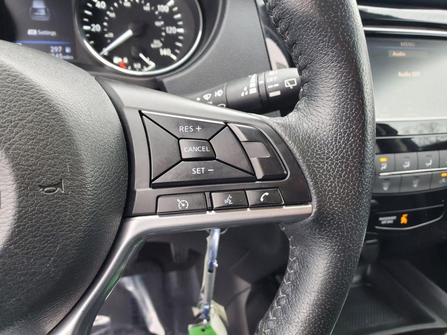 2019 Magnetic Black Pearl /Charcoal Nissan Rogue SV 2WD (5N1AT2MT4KC) with an 2.5L L4 DOHC 16V engine, CVT transmission, located at 6064 Gull Rd, Kalamazoo, MI, 49048, (269) 222-0088, 42.328388, -85.512924 - <b>Vehicle Details</b><br>Discover the pristine quality of the 2019 Nissan Rogue S, a remarkable blend of style, efficiency, and advanced technology. This meticulously maintained vehicle, with an astonishing 0 miles, offers the reliability and peace of mind you've been searching for. Equipped with a - Photo#16