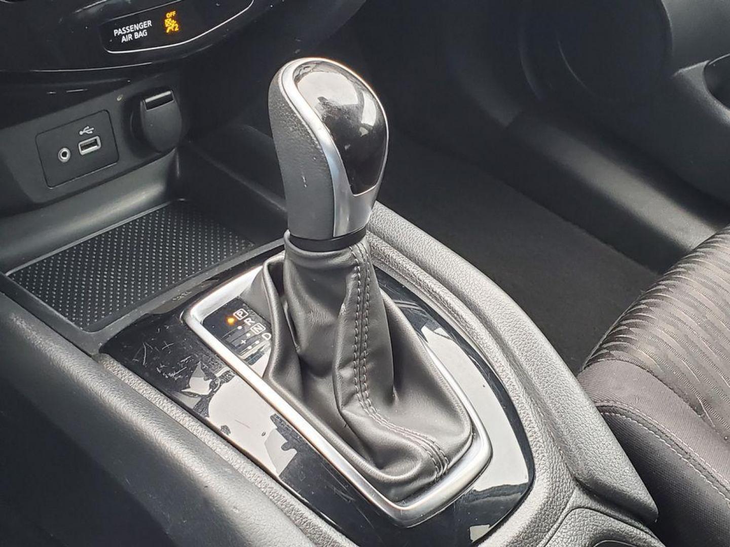 2019 Magnetic Black Pearl /Charcoal Nissan Rogue SV 2WD (5N1AT2MT4KC) with an 2.5L L4 DOHC 16V engine, CVT transmission, located at 6064 Gull Rd, Kalamazoo, MI, 49048, (269) 222-0088, 42.328388, -85.512924 - <b>Vehicle Details</b><br>Discover the pristine quality of the 2019 Nissan Rogue S, a remarkable blend of style, efficiency, and advanced technology. This meticulously maintained vehicle, with an astonishing 0 miles, offers the reliability and peace of mind you've been searching for. Equipped with a - Photo#21