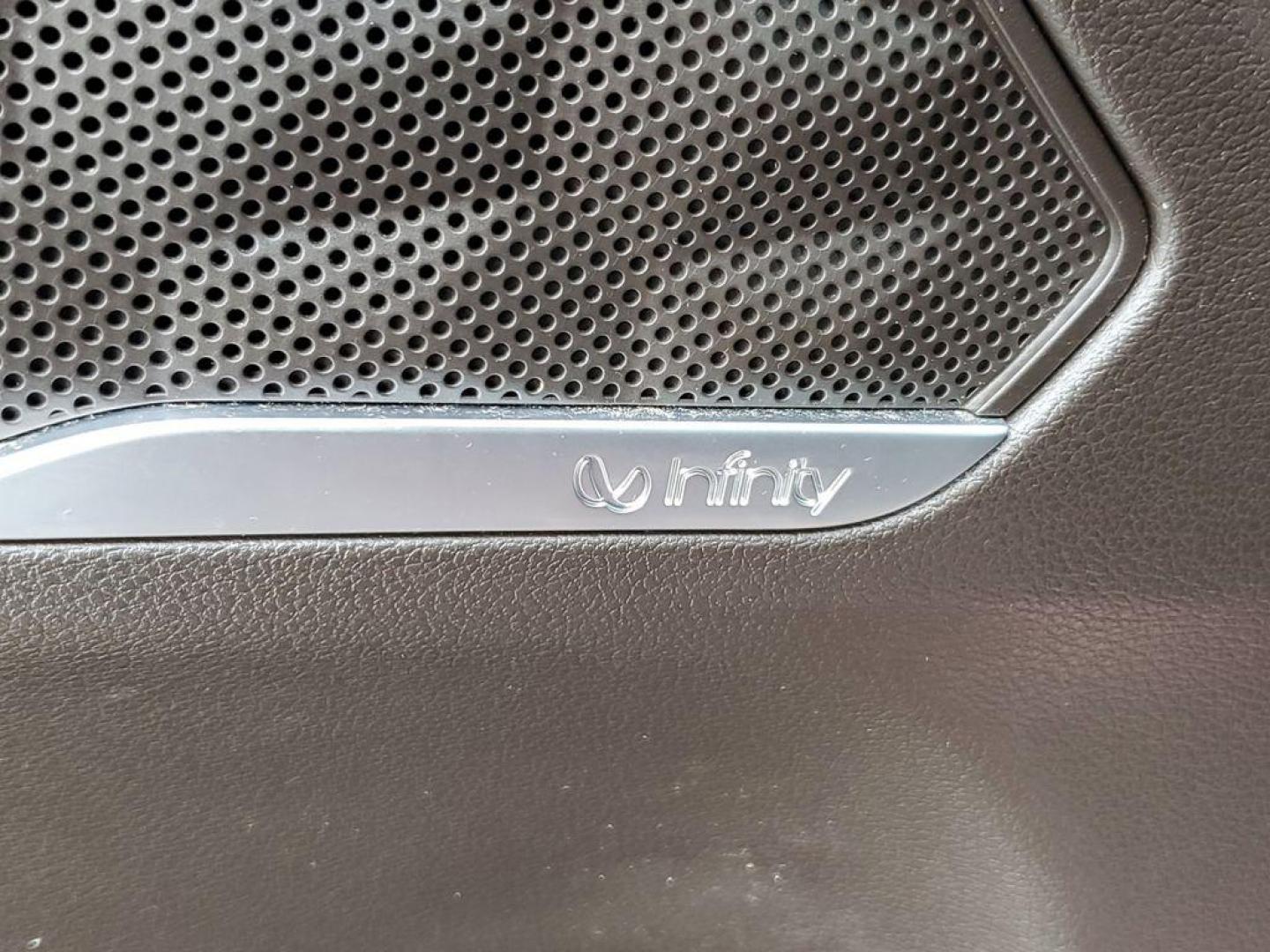 2020 Lava Orange /Espresso/Gray Hyundai Santa Fe Ultimate 2.0T AWD (5NMS5CAA7LH) with an 2.0L L4 DOHC 16V TURBO engine, 6A transmission, located at 6064 Gull Rd, Kalamazoo, MI, 49048, (269) 222-0088, 42.328388, -85.512924 - <b>Summary</b><br>NAVIGATION PACKAGE Power Moonroof<br><br><b>Vehicle Details</b><br>Discover the pristine elegance and unbeatable performance of the 2020 Hyundai Santa Fe Limited, the ultimate vehicle for those who crave adventure without compromising on luxury. With only 0 miles on the odometer, t - Photo#14