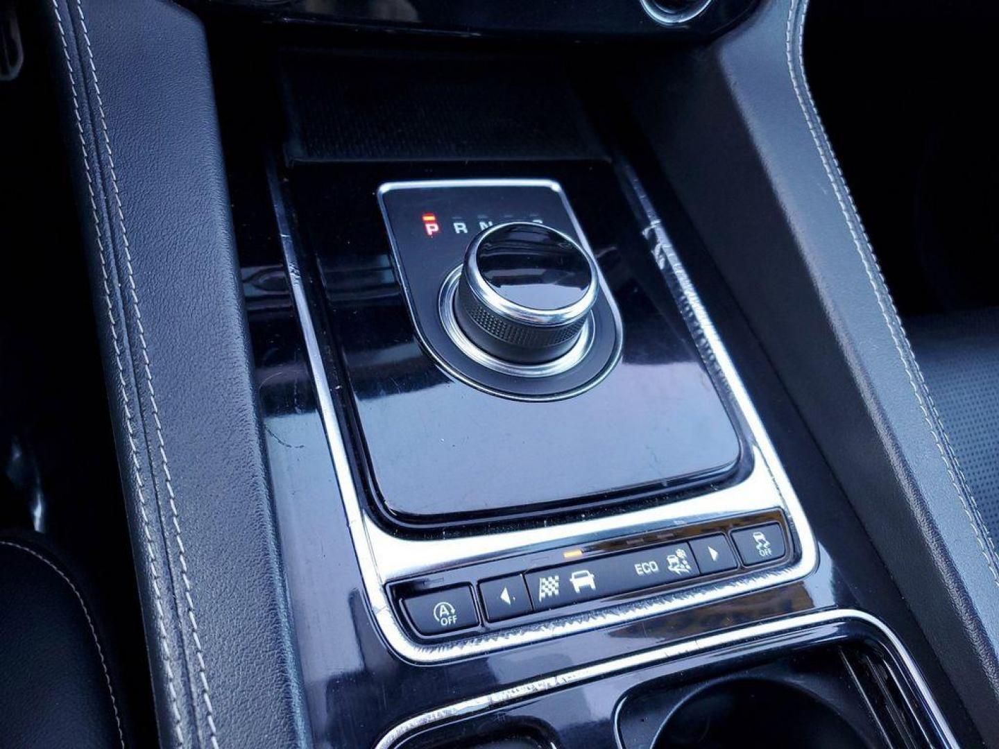 2020 Meribel White Pearl Satin /Ebony/Light Oyster Stitch Jaguar F-Pace S (SADCM2FVXLA) with an 3.0L V6 DOHC 24V SUPERCHARGED engine, 8A transmission, located at 6064 Gull Rd, Kalamazoo, MI, 49048, (269) 222-0088, 42.328388, -85.512924 - **Equipment listed is based on original vehicle build and subject to change. Please confirm the accuracy of the included equipment by calling the dealer prior to purchase.** - Photo#23