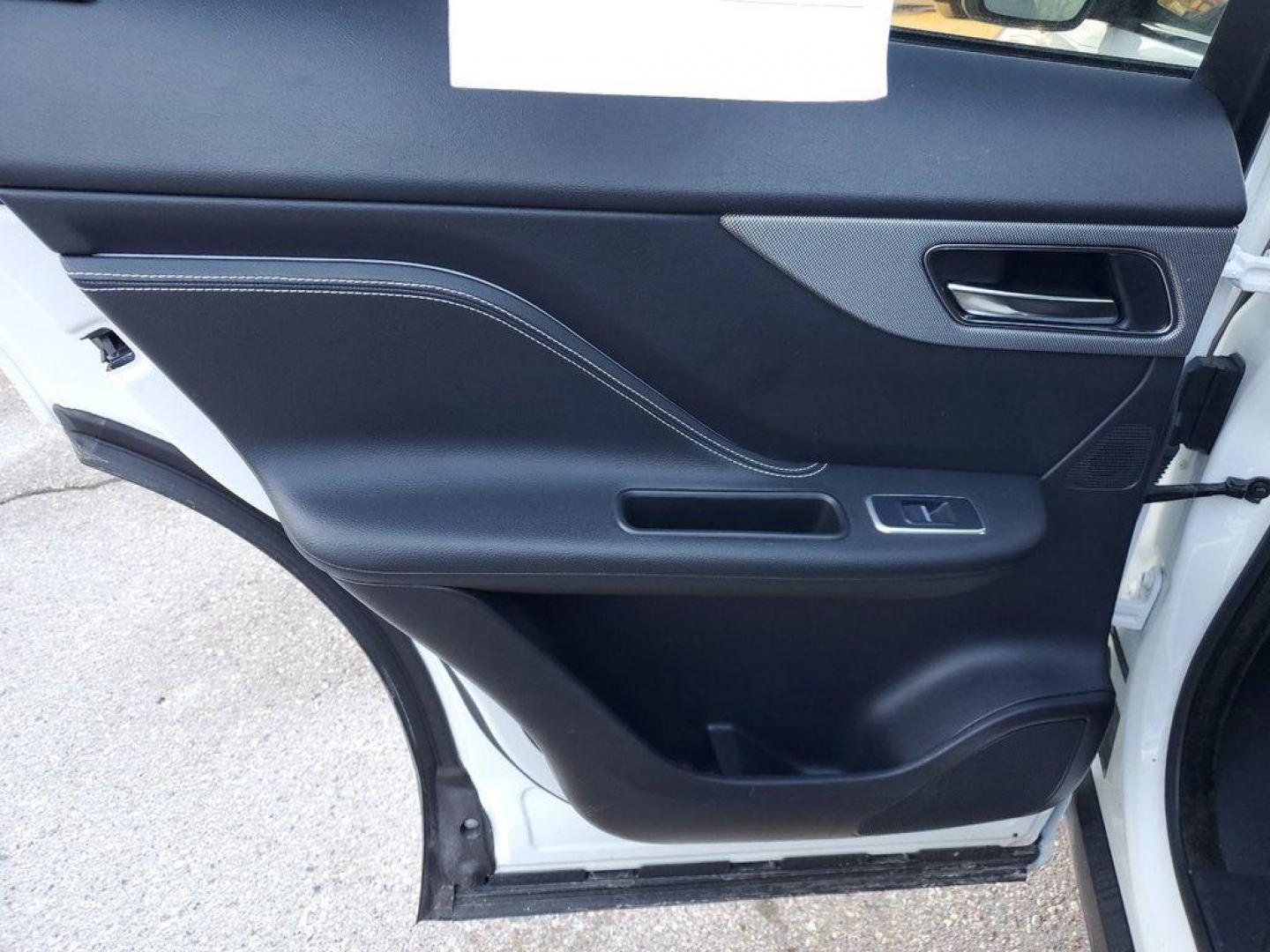 2020 Meribel White Pearl Satin /Ebony/Light Oyster Stitch Jaguar F-Pace S (SADCM2FVXLA) with an 3.0L V6 DOHC 24V SUPERCHARGED engine, 8A transmission, located at 6064 Gull Rd, Kalamazoo, MI, 49048, (269) 222-0088, 42.328388, -85.512924 - **Equipment listed is based on original vehicle build and subject to change. Please confirm the accuracy of the included equipment by calling the dealer prior to purchase.** - Photo#26