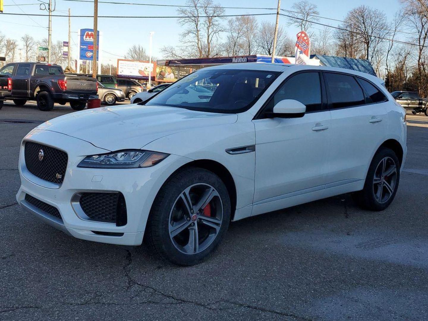 2020 Meribel White Pearl Satin /Ebony/Light Oyster Stitch Jaguar F-Pace S (SADCM2FVXLA) with an 3.0L V6 DOHC 24V SUPERCHARGED engine, 8A transmission, located at 6064 Gull Rd, Kalamazoo, MI, 49048, (269) 222-0088, 42.328388, -85.512924 - **Equipment listed is based on original vehicle build and subject to change. Please confirm the accuracy of the included equipment by calling the dealer prior to purchase.** - Photo#3