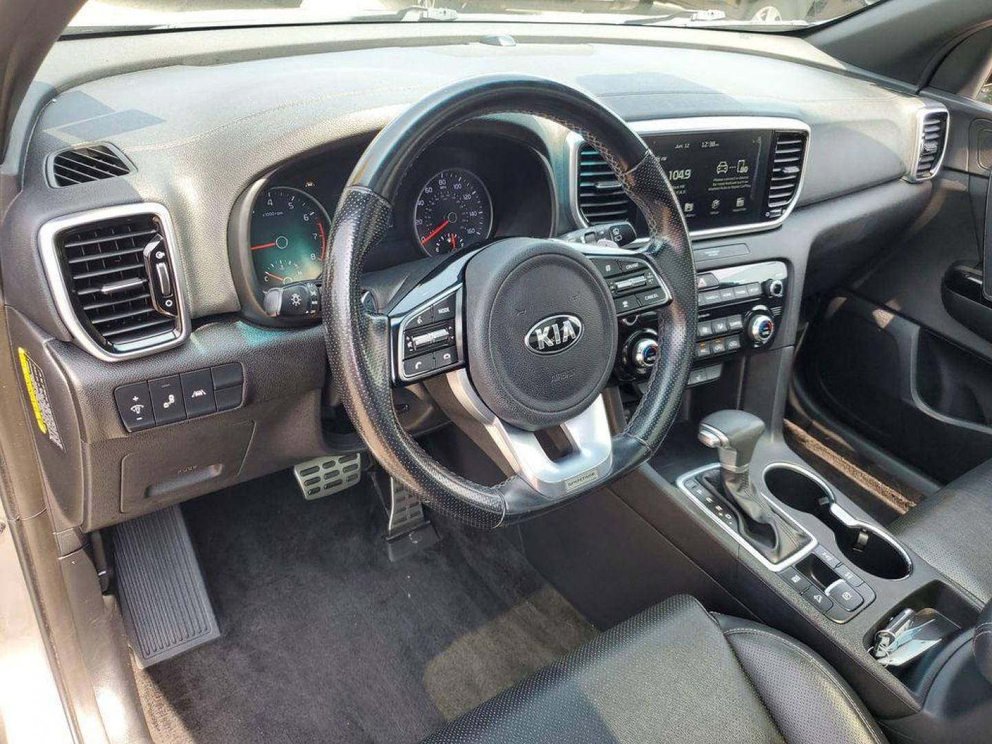 2020 Steel Gray /Black Kia Sportage S AWD (KNDP6CAC5L7) with an 2.4L V6 DOHC 24V engine, 6A transmission, located at 234 Columbia Ave, Battle Creek, MI, 49015, (269) 222-0088, 42.298264, -85.192543 - <b>Vehicle Details</b><br>Get ready to elevate your driving experience with this stunning 2020 Kia Sportage S, equipped with All-Wheel Drive and a robust 4-cylinder, 2.4L engine. This versatile SUV is perfect for those who crave adventure and demand performance without compromising on style. Step - Photo#12