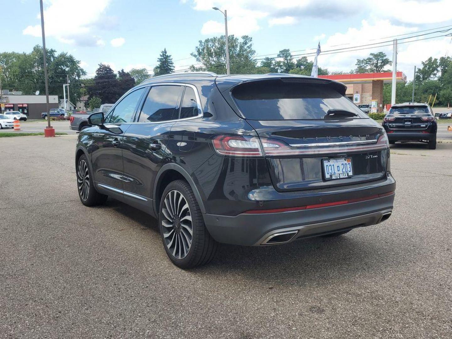 2020 Infinite Black /Alpine Lincoln Nautilus Black Label AWD (2LMPJ9JP7LB) with an 2.7L V6 DOHC 24V engine, 6A transmission, located at 234 Columbia Ave, Battle Creek, MI, 49015, (269) 222-0088, 42.298264, -85.192543 - <b>Vehicle Details</b><br>Discover the epitome of luxury and performance with this exquisite 2020 Lincoln Nautilus Black Label. Equipped with an advanced All-Wheel Drive system, this SUV ensures a confident and smooth driving experience across various terrains. At its heart lies a robust V6, 2.7L tu - Photo#2