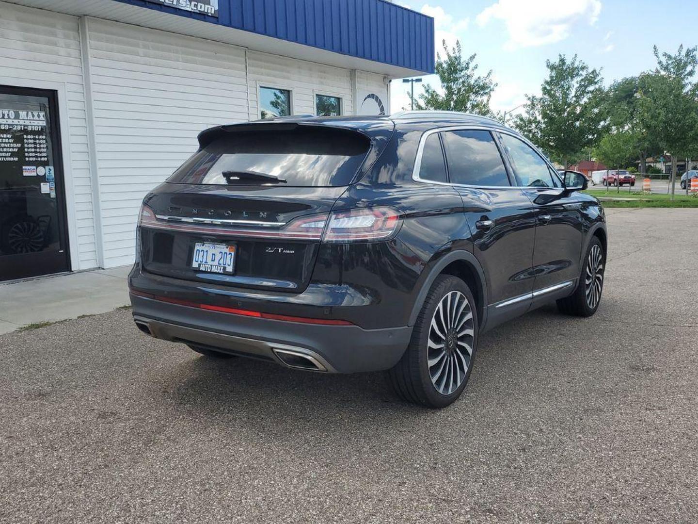 2020 Infinite Black /Alpine Lincoln Nautilus Black Label AWD (2LMPJ9JP7LB) with an 2.7L V6 DOHC 24V engine, 6A transmission, located at 234 Columbia Ave, Battle Creek, MI, 49015, (269) 222-0088, 42.298264, -85.192543 - <b>Vehicle Details</b><br>Discover the epitome of luxury and performance with this exquisite 2020 Lincoln Nautilus Black Label. Equipped with an advanced All-Wheel Drive system, this SUV ensures a confident and smooth driving experience across various terrains. At its heart lies a robust V6, 2.7L tu - Photo#3