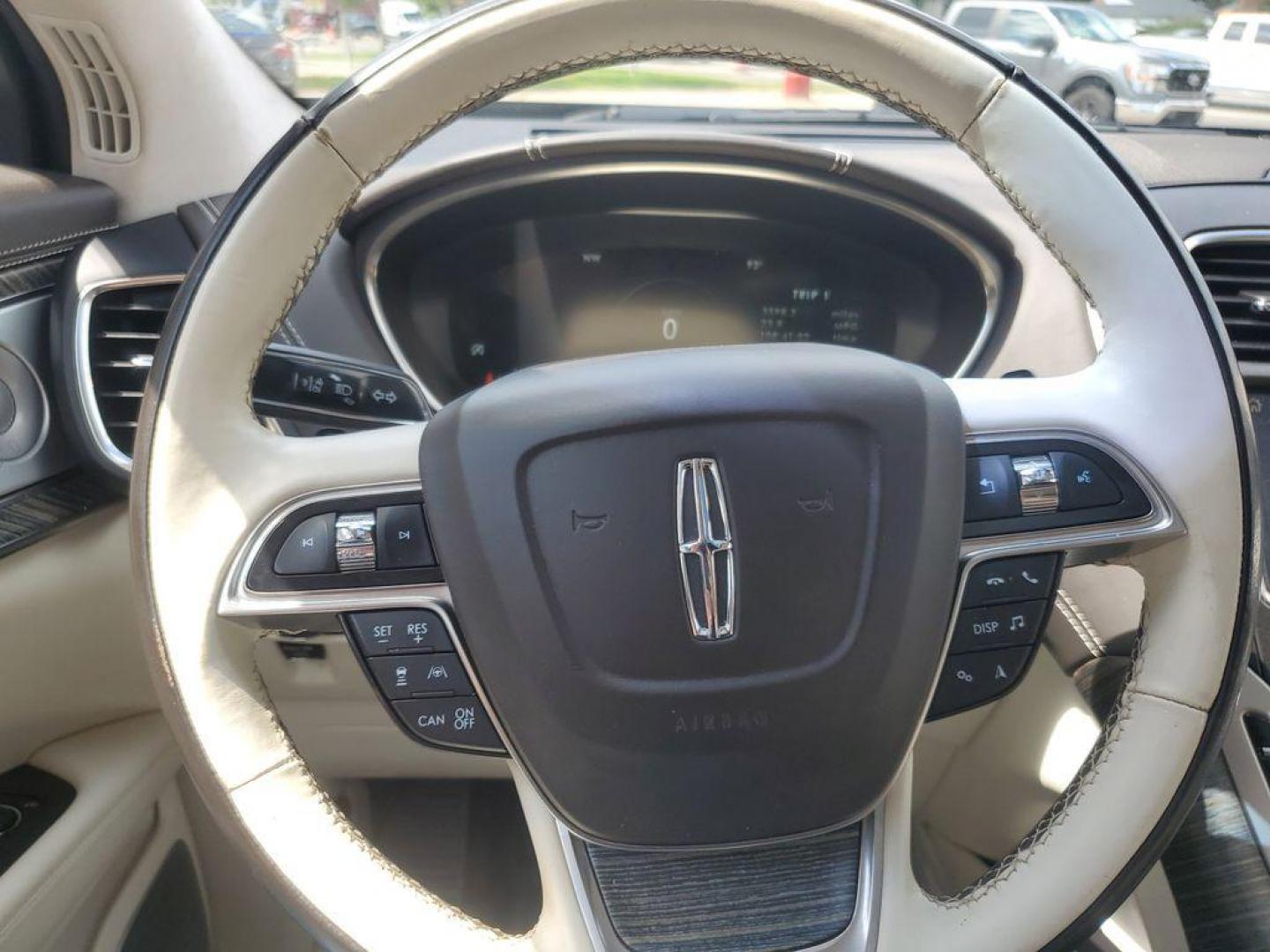2020 Infinite Black /Alpine Lincoln Nautilus Black Label AWD (2LMPJ9JP7LB) with an 2.7L V6 DOHC 24V engine, 6A transmission, located at 234 Columbia Ave, Battle Creek, MI, 49015, (269) 222-0088, 42.298264, -85.192543 - <b>Vehicle Details</b><br>Discover the epitome of luxury and performance with this exquisite 2020 Lincoln Nautilus Black Label. Equipped with an advanced All-Wheel Drive system, this SUV ensures a confident and smooth driving experience across various terrains. At its heart lies a robust V6, 2.7L tu - Photo#10