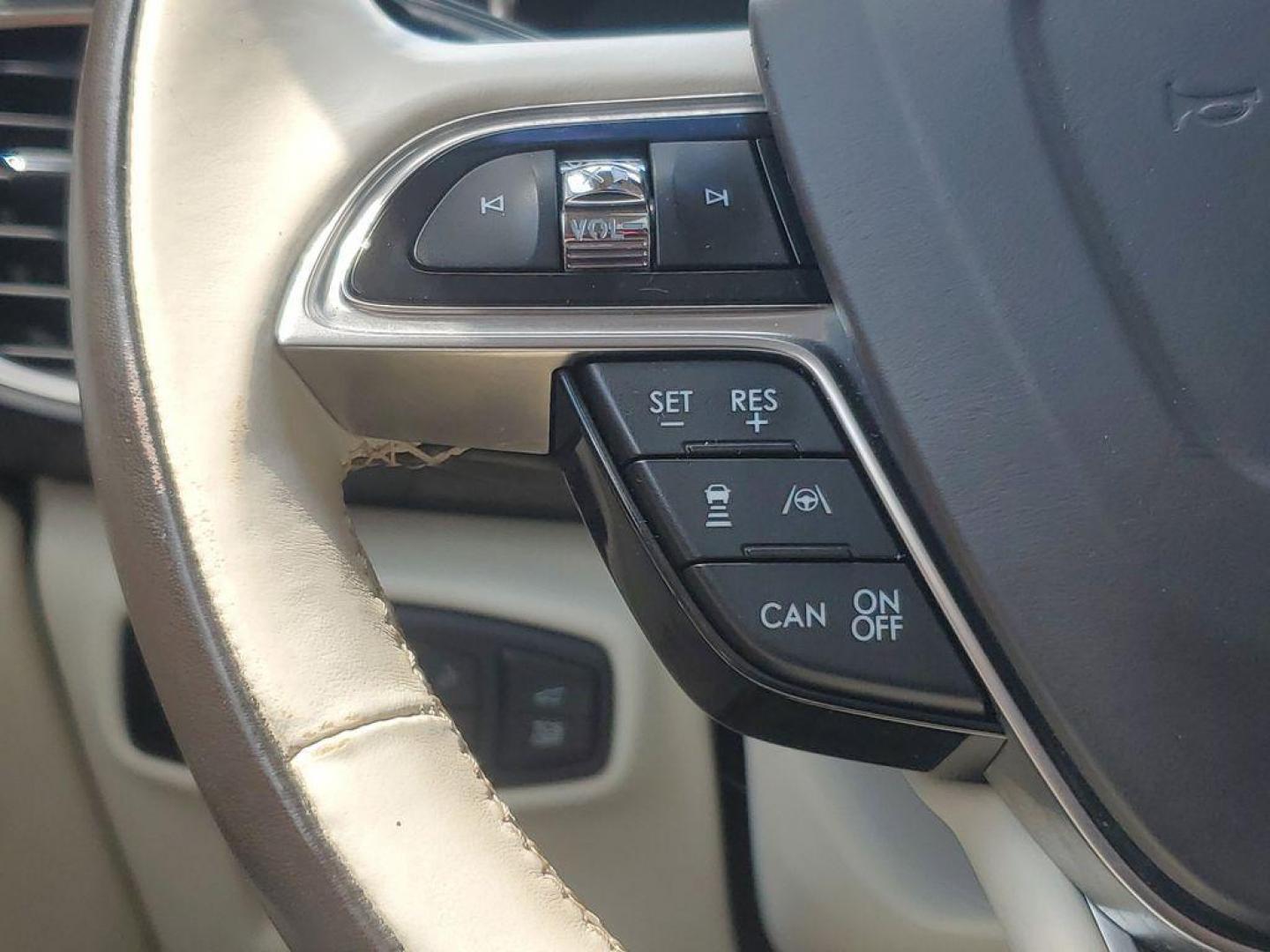 2020 Infinite Black /Alpine Lincoln Nautilus Black Label AWD (2LMPJ9JP7LB) with an 2.7L V6 DOHC 24V engine, 6A transmission, located at 234 Columbia Ave, Battle Creek, MI, 49015, (269) 222-0088, 42.298264, -85.192543 - <b>Vehicle Details</b><br>Discover the epitome of luxury and performance with this exquisite 2020 Lincoln Nautilus Black Label. Equipped with an advanced All-Wheel Drive system, this SUV ensures a confident and smooth driving experience across various terrains. At its heart lies a robust V6, 2.7L tu - Photo#13