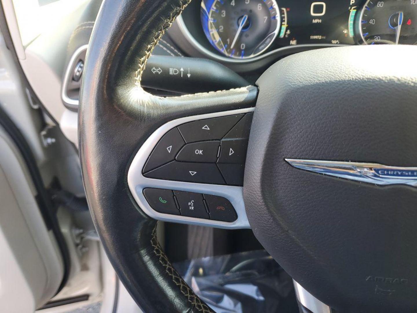 2021 Luxury White Pearlcoat /Alloy/Black Chrysler Pacifica Touring-L (2C4RC1BG1MR) with an 3.6L V6 DOHC 24V engine, 9A transmission, located at 6064 Gull Rd, Kalamazoo, MI, 49048, (269) 222-0088, 42.328388, -85.512924 - <b>Vehicle Details</b><br>Discover the unparalleled comfort and sophistication of the 2021 Chrysler Pacifica Touring L, a minivan designed with both family and style in mind. This pristine model, with 0 miles on the odometer, offers an impressive blend of performance and luxury. Under the hood, you' - Photo#18