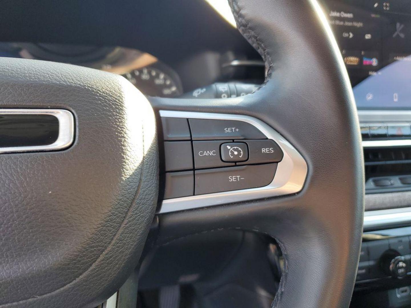 2022 Granite Crystal Metallic Clearcoat /BLACK Jeep Compass High Altitude 4WD (3C4NJDFBXNT) with an 2.4L L4 DOHC 16V engine, 6M transmission, located at 6064 Gull Rd, Kalamazoo, MI, 49048, (269) 222-0088, 42.328388, -85.512924 - Discover the perfect blend of style, performance, and modern technology with this exceptional 2022 Jeep Compass Latitude Lux. Designed for both adventure and everyday driving, this versatile SUV is equipped with a robust 4WD system and a 4-cylinder, 2.4L engine, ensuring a smooth and responsive ride - Photo#20