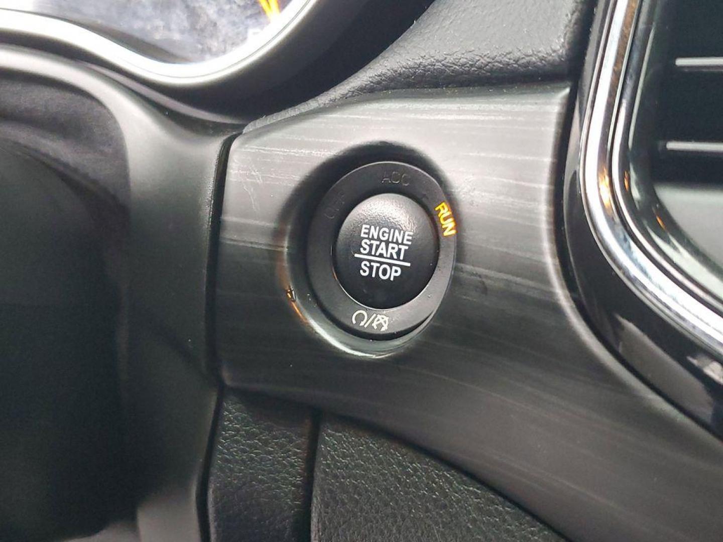 2022 BLACK /GREY Jeep Grand Cherokee Laredo E 4WD (1C4RJFAG7NC) with an 3.6L V6 DOHC 24V engine, 8A transmission, located at 6064 Gull Rd, Kalamazoo, MI, 49048, (269) 222-0088, 42.328388, -85.512924 - Experience adventure like never before with this stunning 2022 Jeep Grand Cherokee WK Laredo! Engineered for those who crave the thrill of the road while demanding top-notch reliability, this SUV is your ticket to unparalleled journeys. Equipped with a robust 4WD system and a powerful V6, 3.6L engin - Photo#23