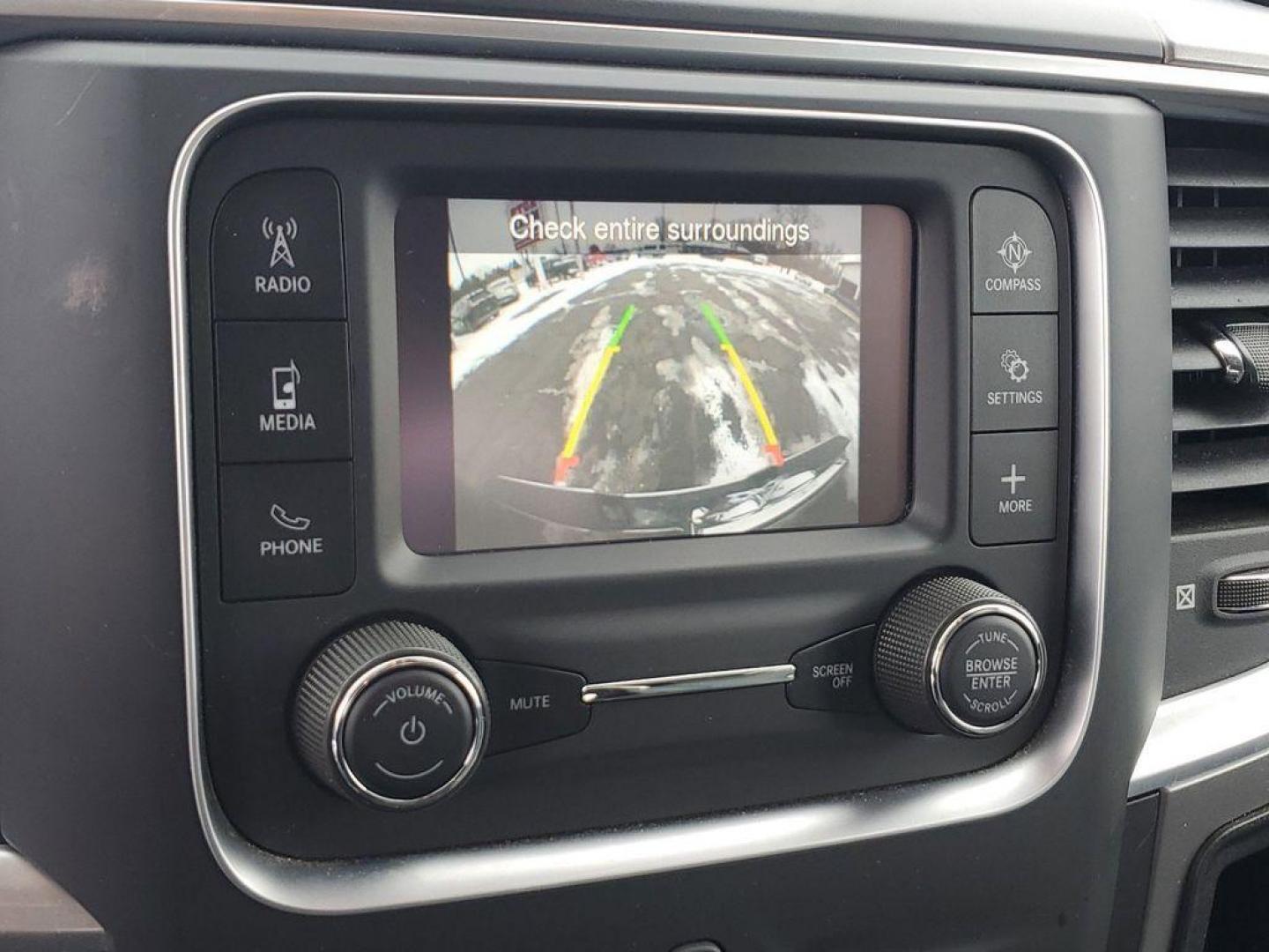 2022 Patriot Blue Pearlcoat /Diesel Gray/Black RAM 1500 Classic Tradesman Crew Cab SWB 4WD (1C6RR7LG2NS) with an 3.6L V6 DOHC 24V FFV engine, 8A transmission, located at 6064 Gull Rd, Kalamazoo, MI, 49048, (269) 222-0088, 42.328388, -85.512924 - Introducing the 2022 Ram 1500 Classic, a robust and reliable pickup that seamlessly blends power and performance. Perfect for any driving enthusiast, this truck is equipped with a 4WD system, ensuring remarkable off-road capabilities and superior handling in various terrains and weather conditions. - Photo#21