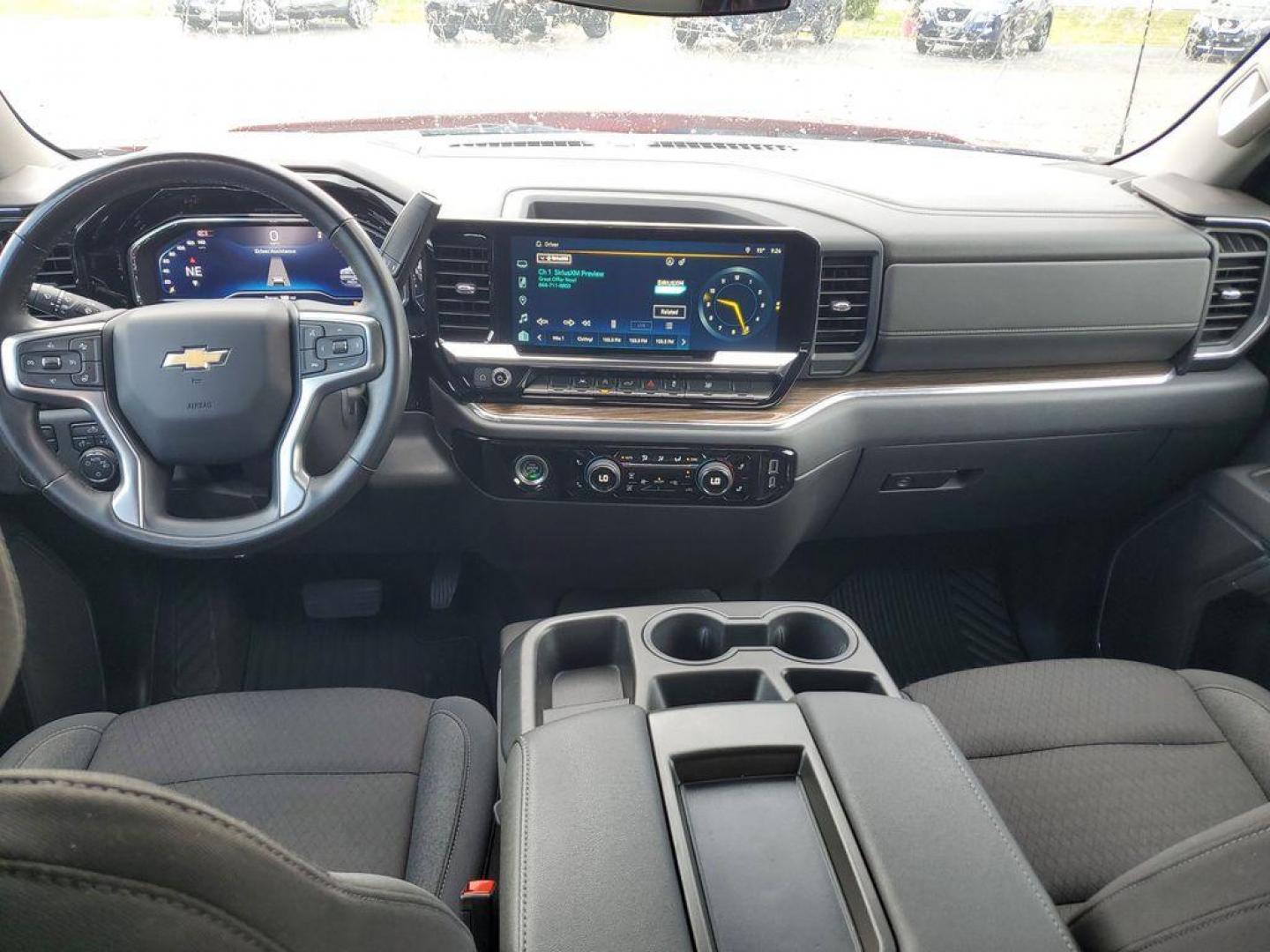 2024 Red Hot /Jet Black Chevrolet Silverado 1500 LT-L Crew Cab 4WD (3GCPDKEK8RG) with an 2.7L L4 DOHC 16V TURBO engine, 6A transmission, located at 6064 Gull Rd, Kalamazoo, MI, 49048, (269) 222-0088, 42.328388, -85.512924 - Introducing the 2024 Chevrolet Silverado 1500 LT-L, a robust and reliable powerhouse ready to tackle any adventure you throw its way! With only 40,717 miles, this rugged yet refined truck is primed for many more thrilling journeys. Equipped with a 4WD system, the Chevrolet Silverado ensures optimal - Photo#8