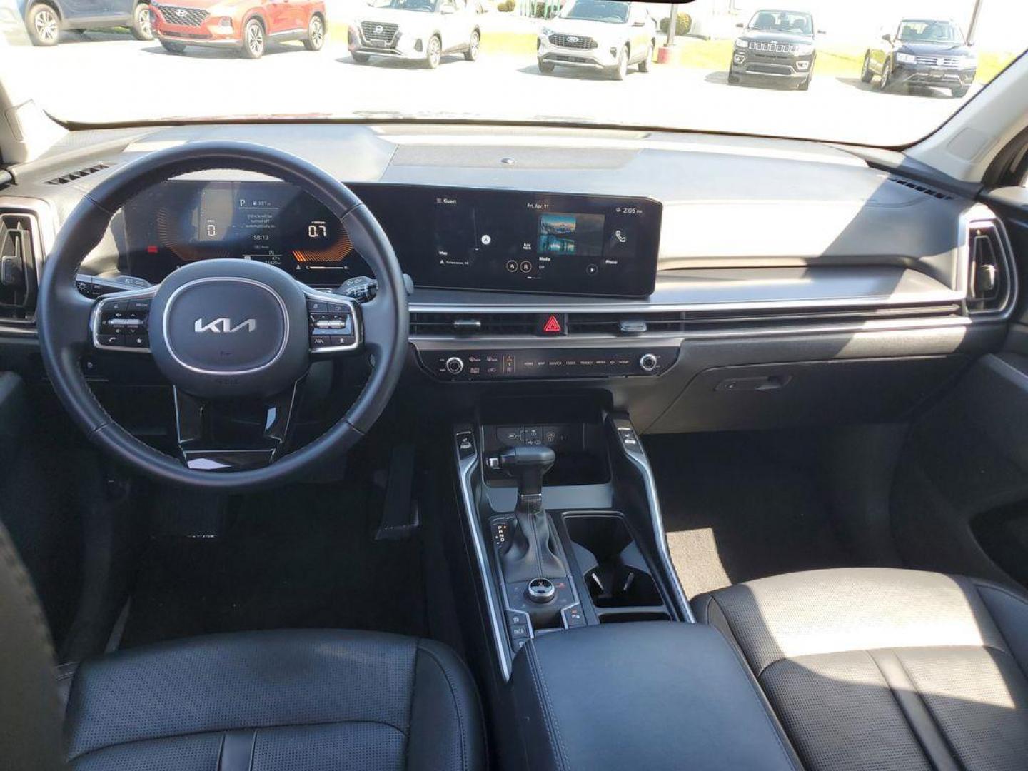2024 Ebony Black /Black Kia Sorento S AWD (5XYRLDJC6RG) with an 2.5L L4 DOHC 16V engine, 6A transmission, located at 6064 Gull Rd, Kalamazoo, MI, 49048, (269) 222-0088, 42.328388, -85.512924 - Get ready to elevate your driving experience with this stunning 2024 Kia Sorento S, a remarkable SUV that combines style, performance, and advanced technology! With only 22,909 miles on the odometer, this AWD powerhouse is designed to tackle any road with confidence and ease. Under the hood, you'll - Photo#8